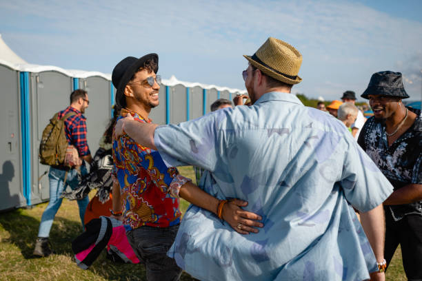 Best Affordable portable toilet rental  in Oildale, CA