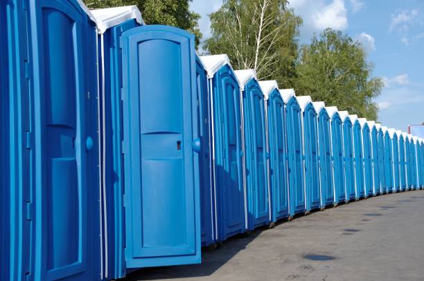 Portable Toilet Options We Offer in Oildale, CA